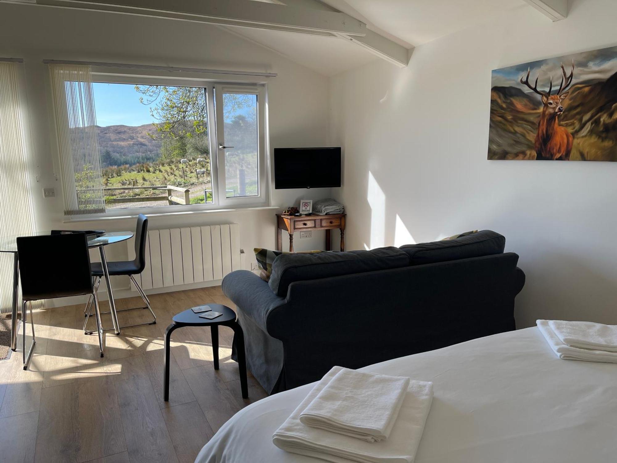 Spacious Lodge With King Sized Bed Inveraray Exterior foto